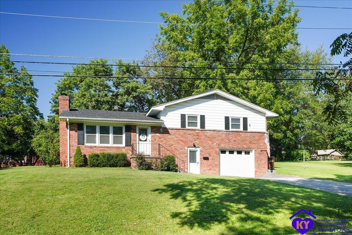 606 Valley Road photo 1