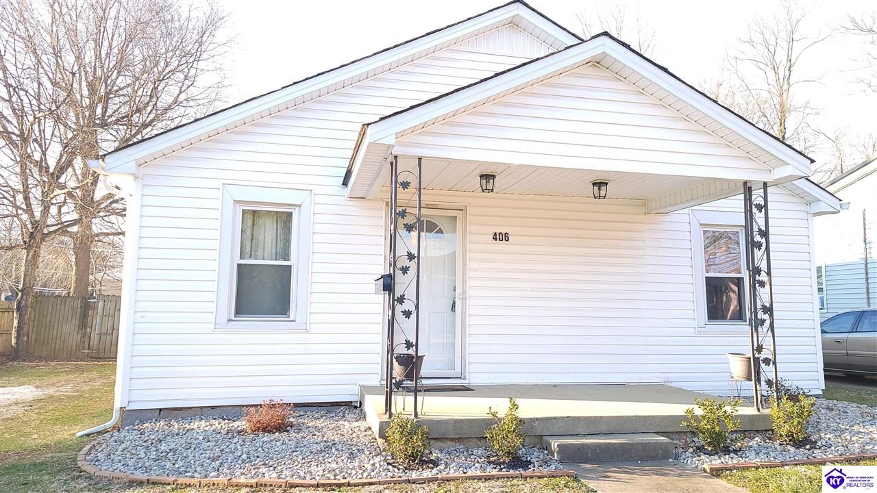 406 Stewart Street photo 1