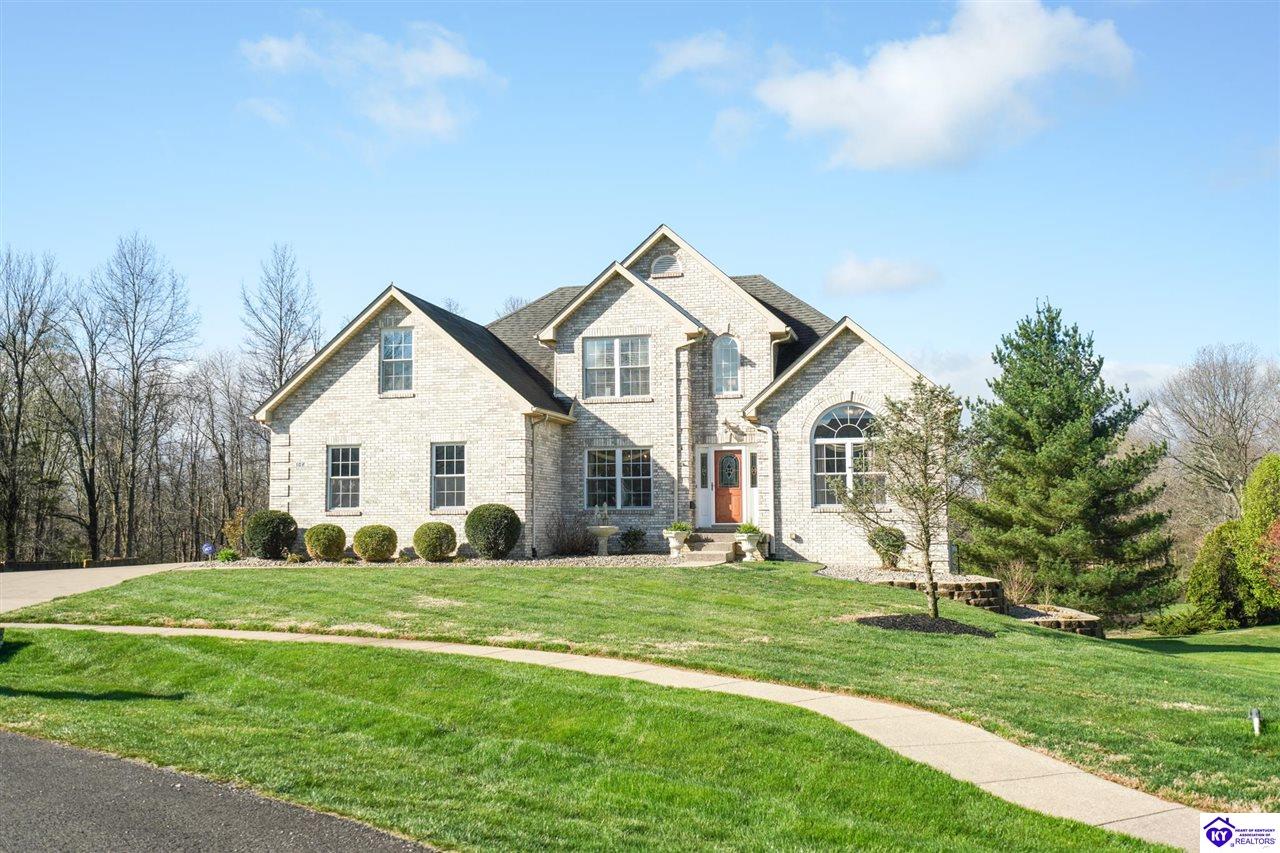 102 Dover Court photo 1