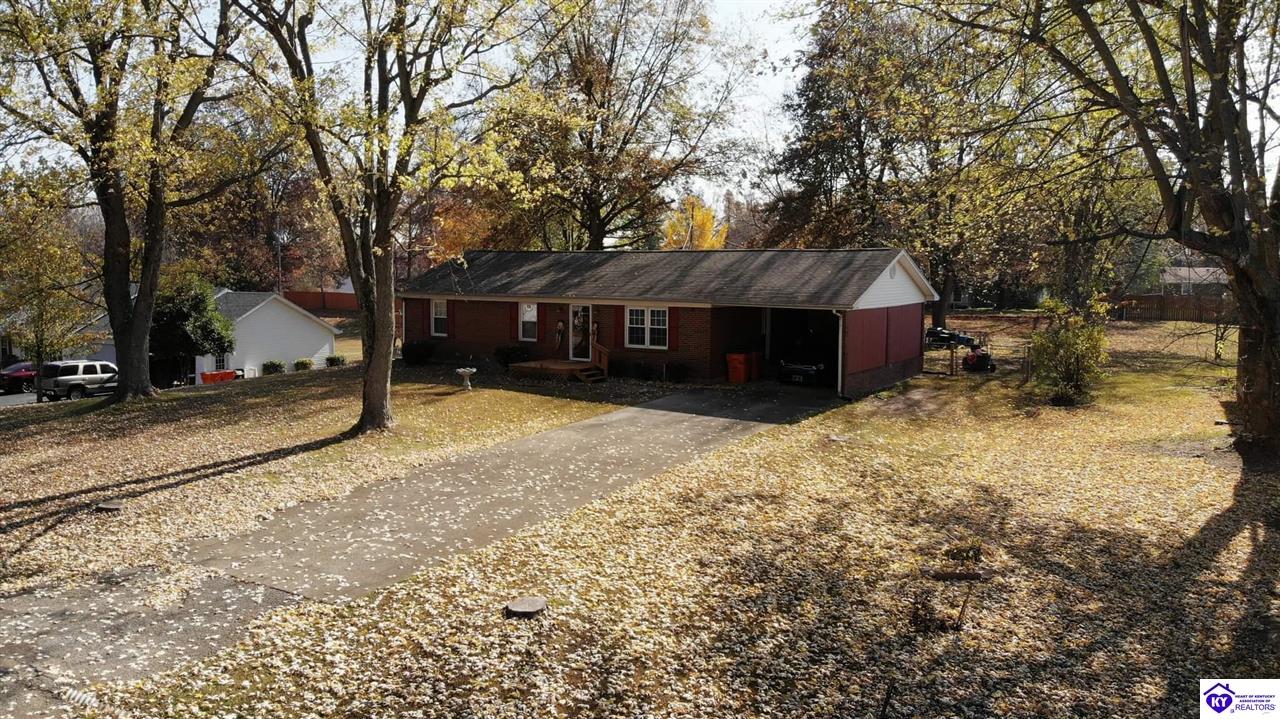 129 E Ridgeway Drive photo 1