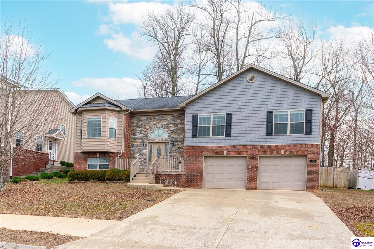 140 Vineland Parkway photo 1