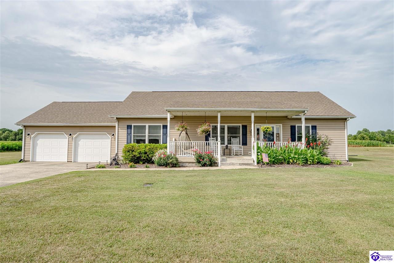 323 Oxmoor Drive photo 1
