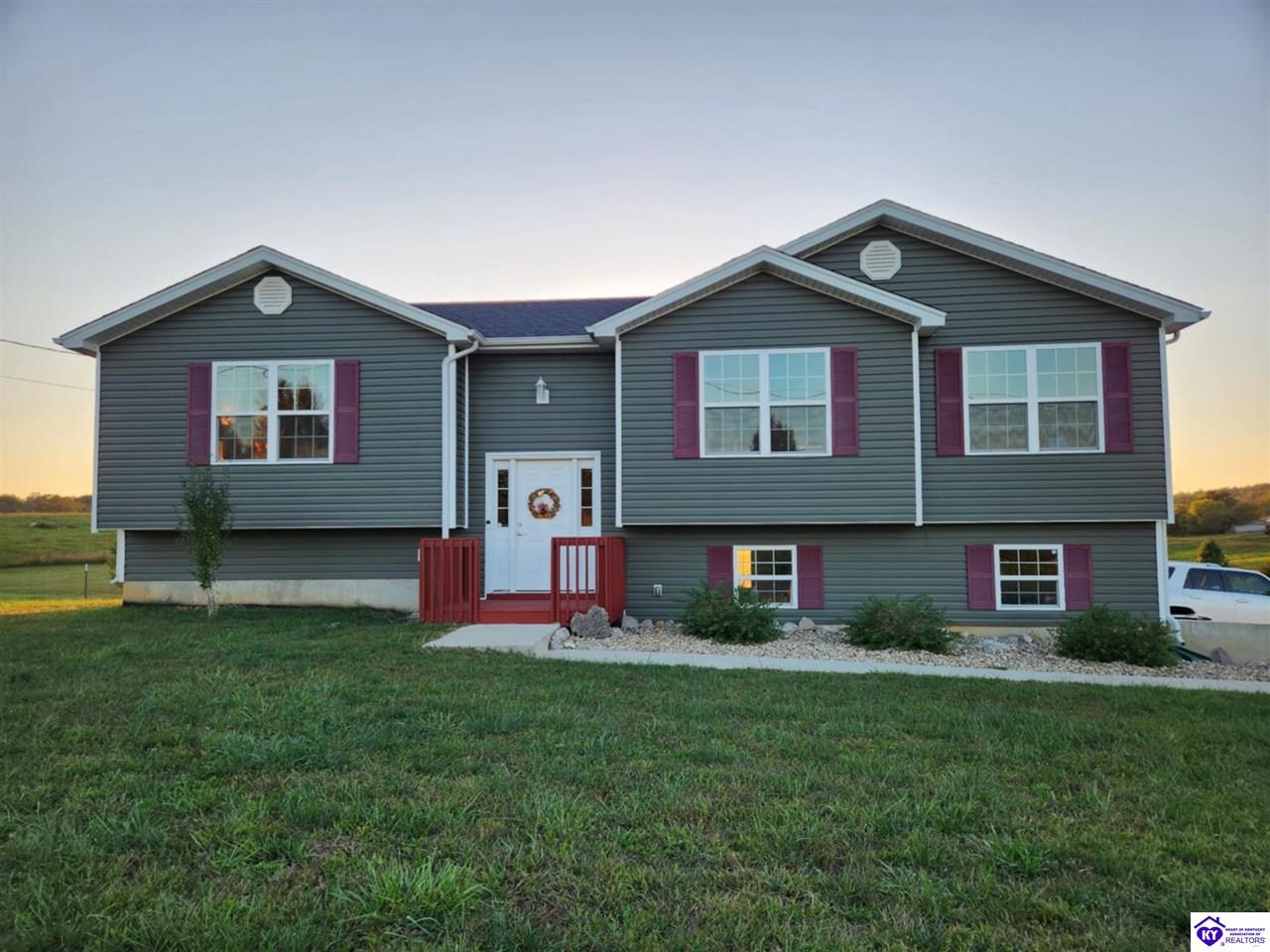 110 Grandview Drive photo 1