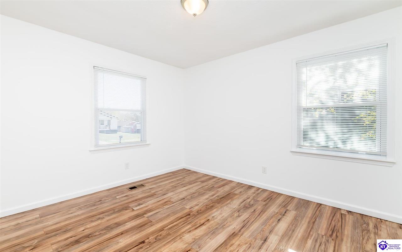 30 W Airview Drive photo 15