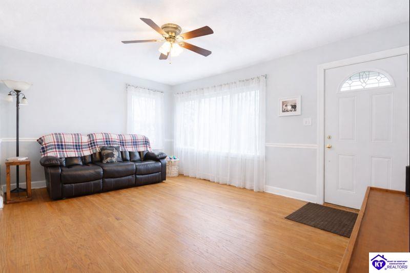 505 Henry Street photo 7