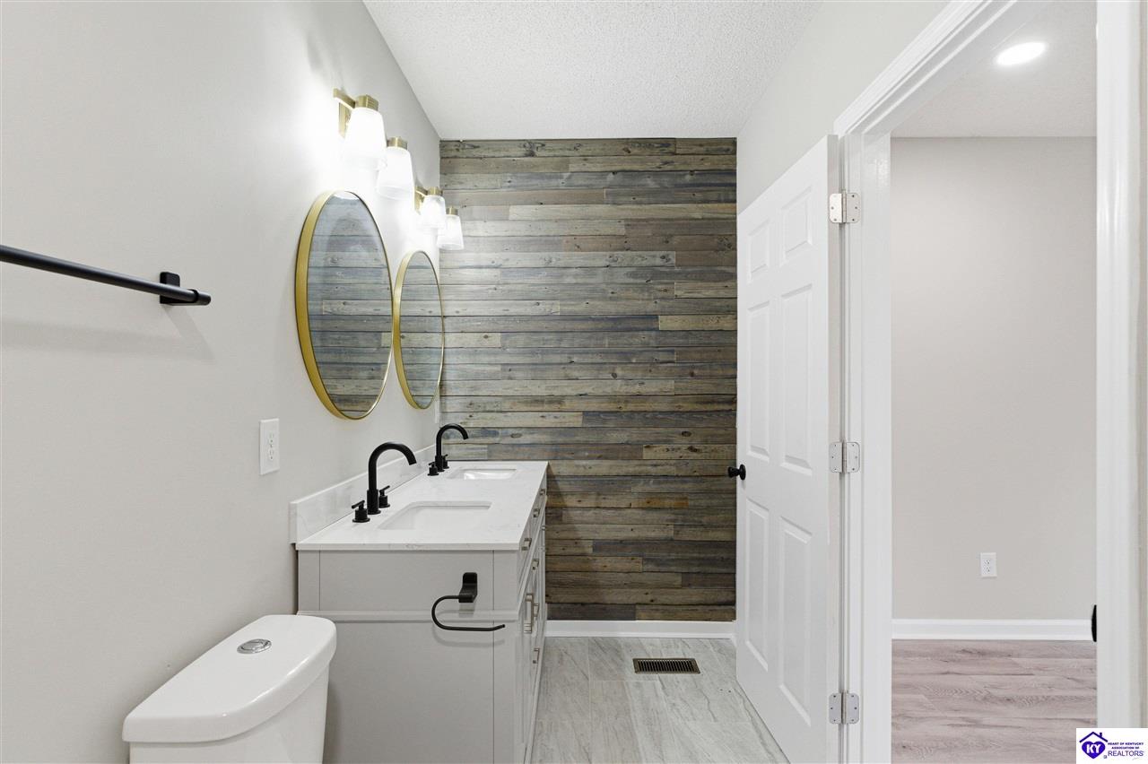 175 Gumwell Road photo 14