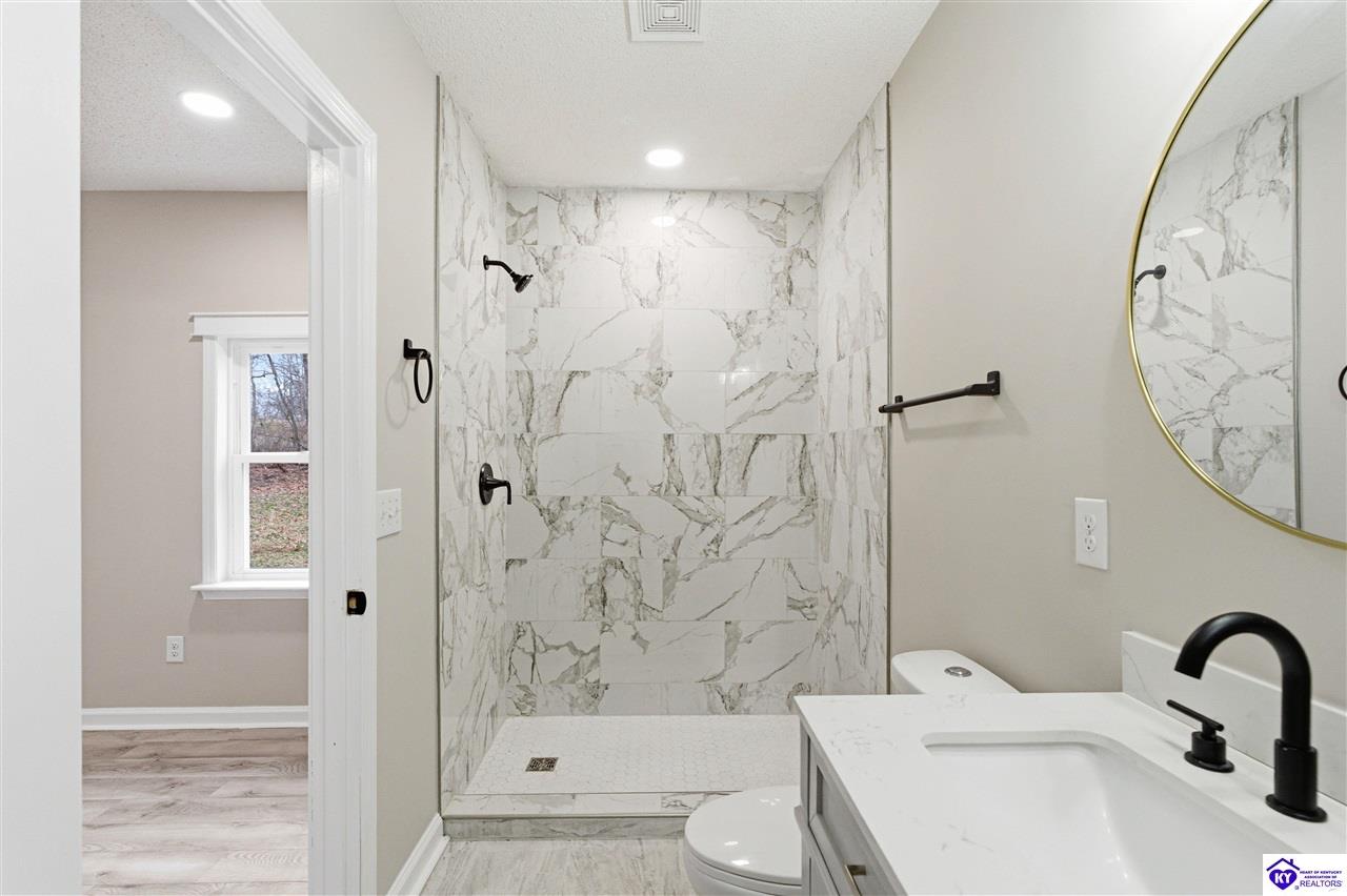 175 Gumwell Road photo 15