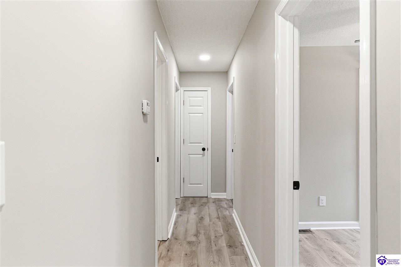 175 Gumwell Road photo 18