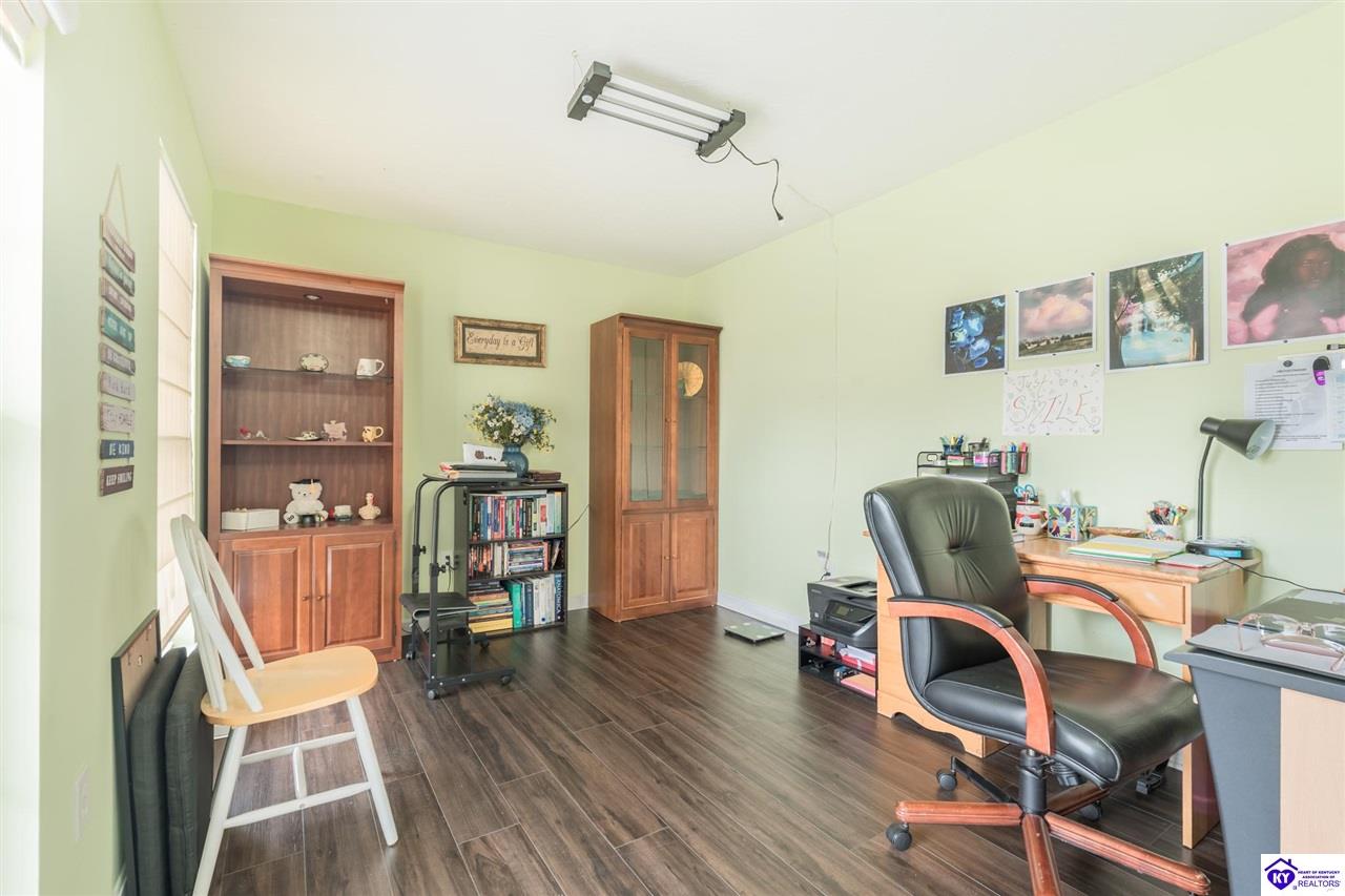 141 Shady Brook Court photo 11