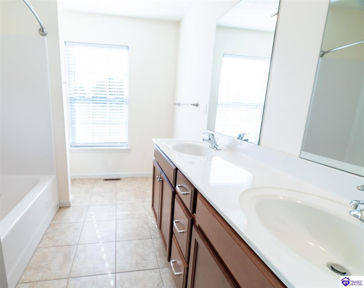 34 Windover Court photo 21