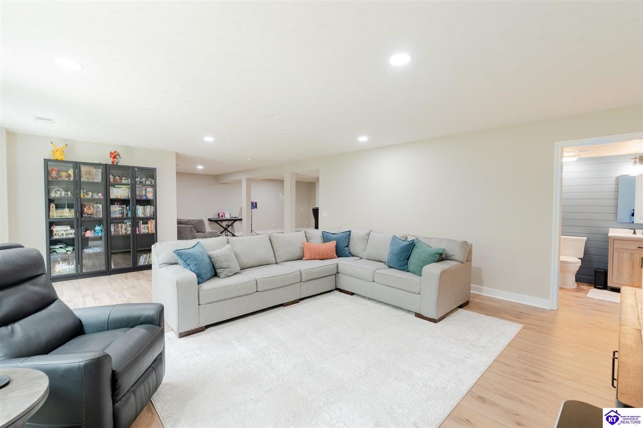 43 Bobolink Lane photo 29