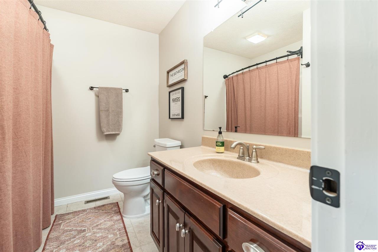 43 Bobolink Lane photo 8