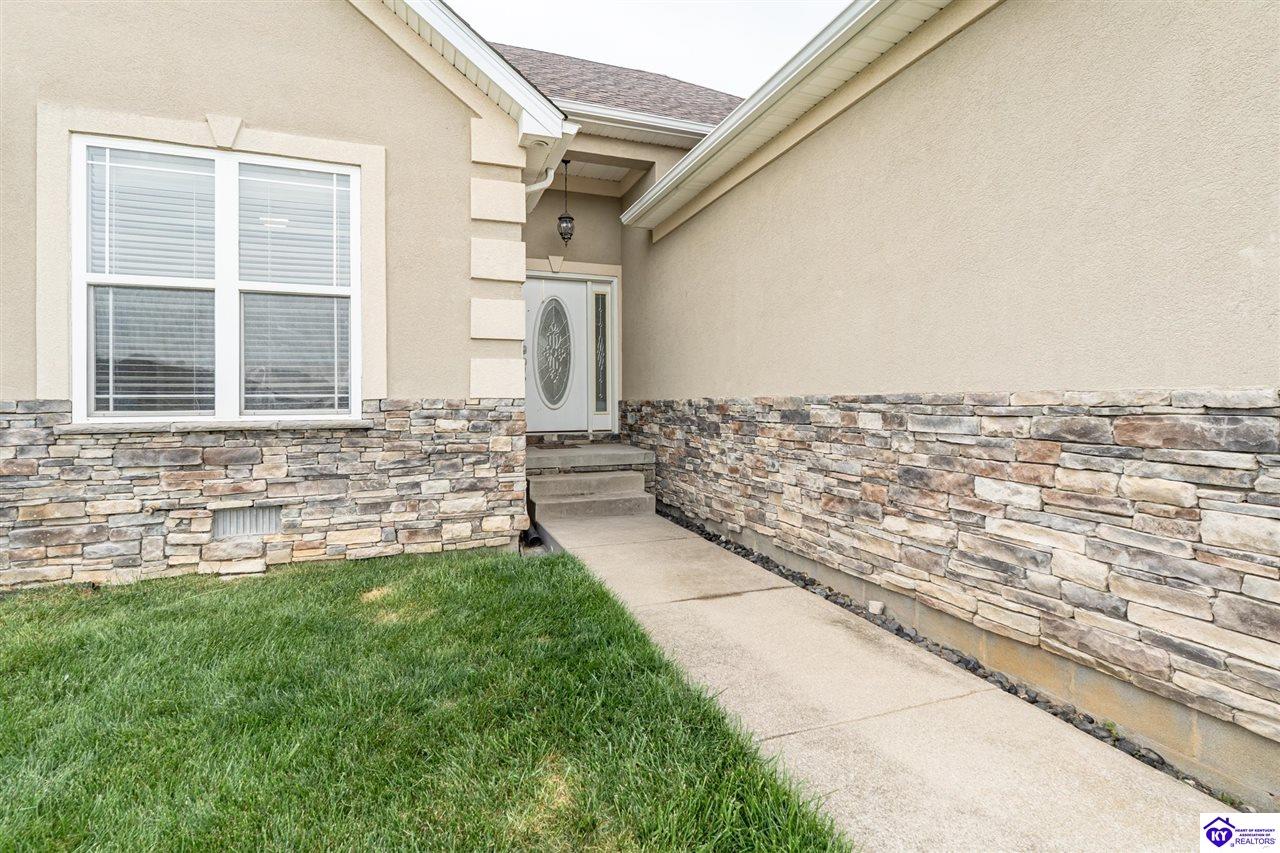 216 S Rushmore Drive photo 5