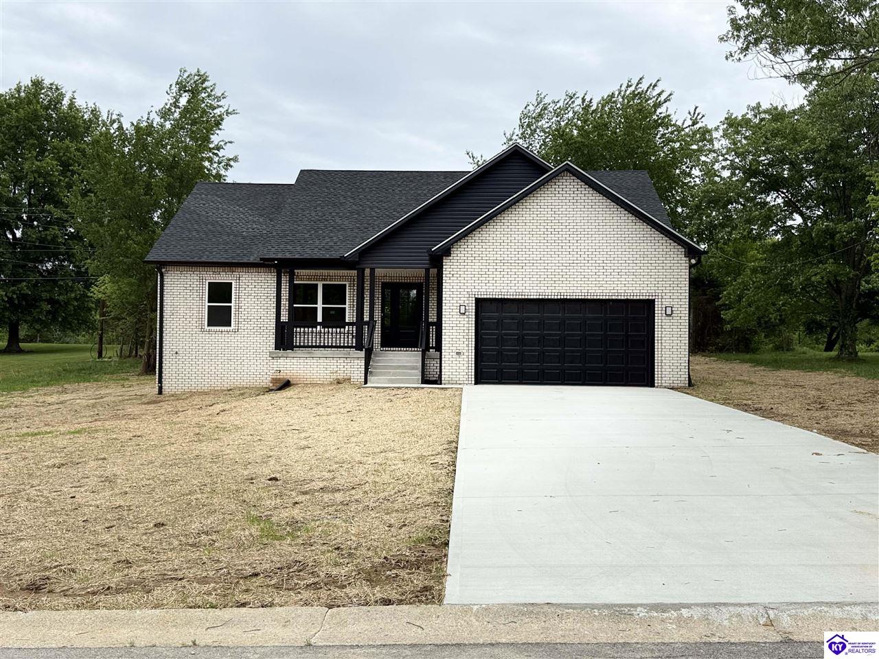 621 Yale Drive photo 2
