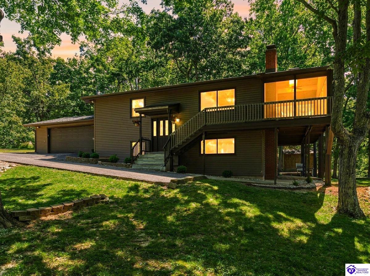 73 Hawthorne Court photo 1