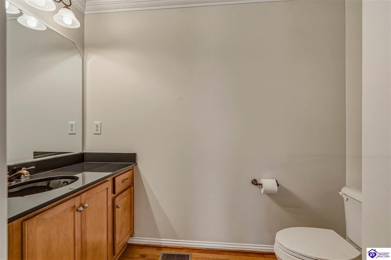 102 A Legacy Court photo 12