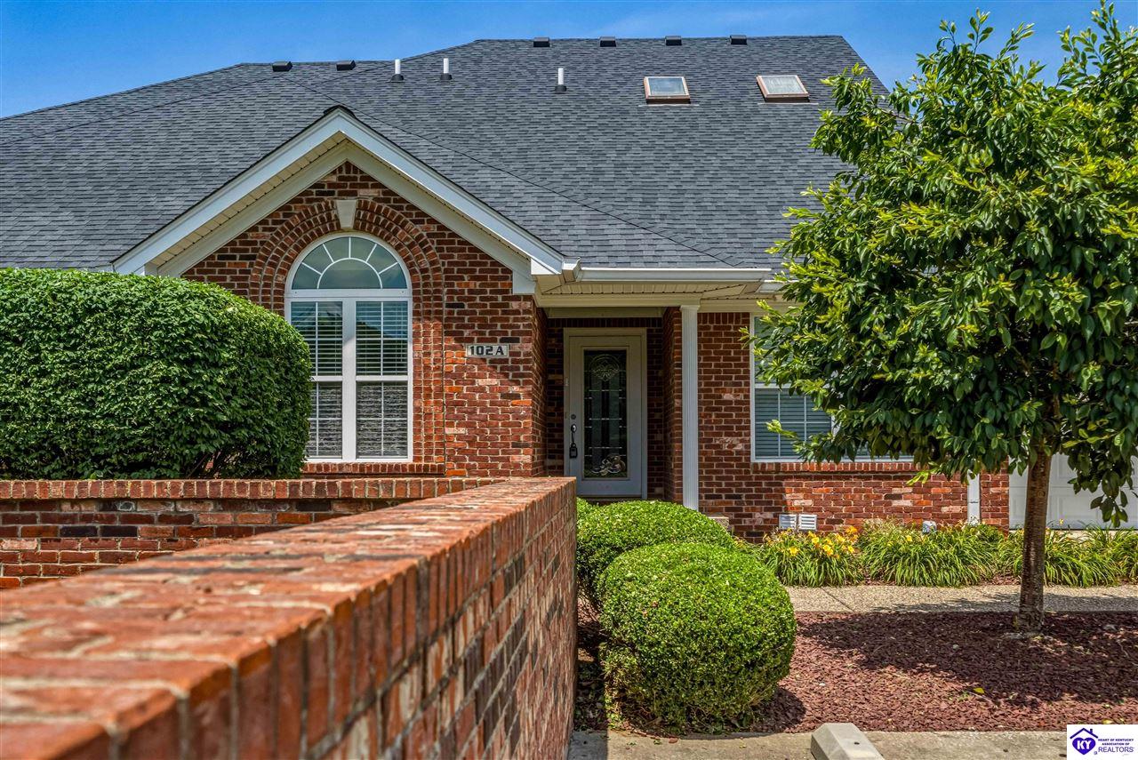 102 A Legacy Court photo 2