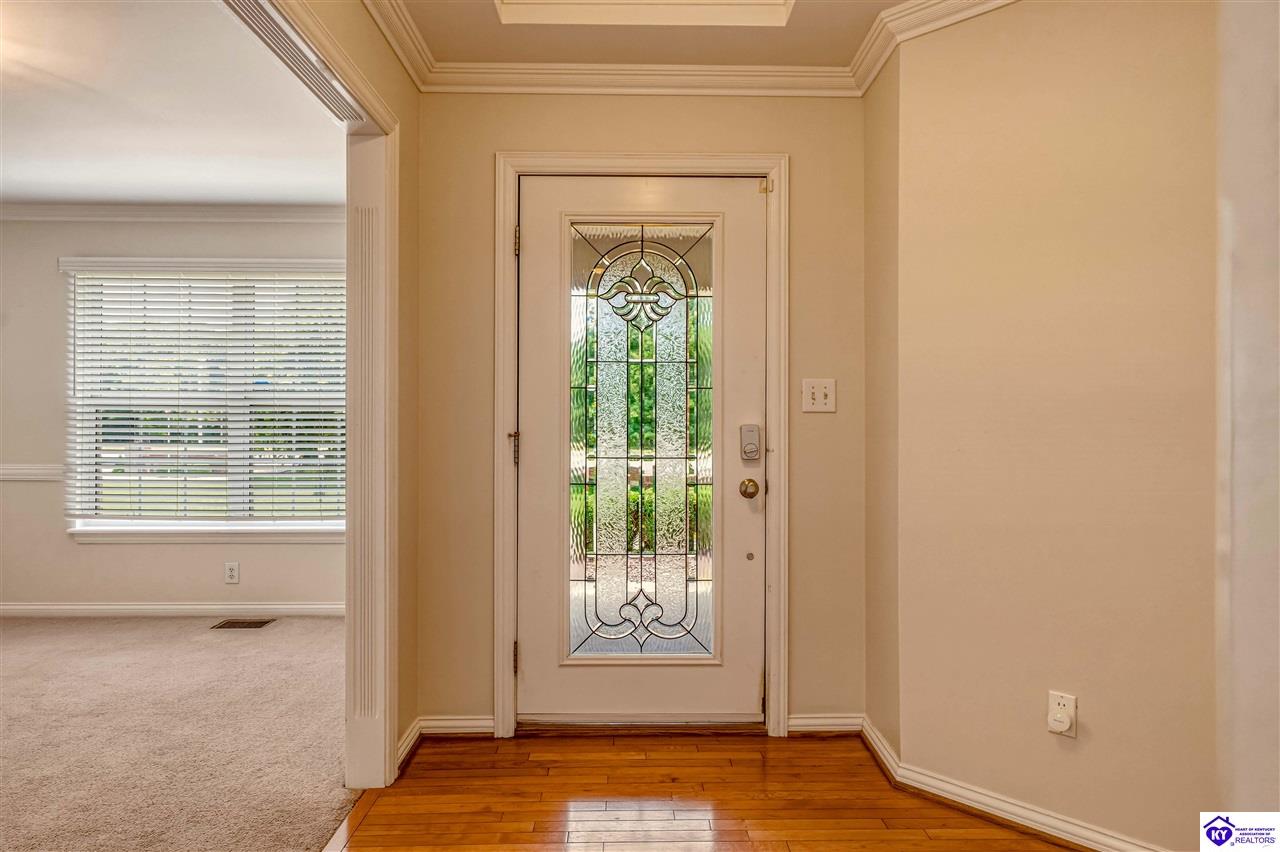 102 A Legacy Court photo 7
