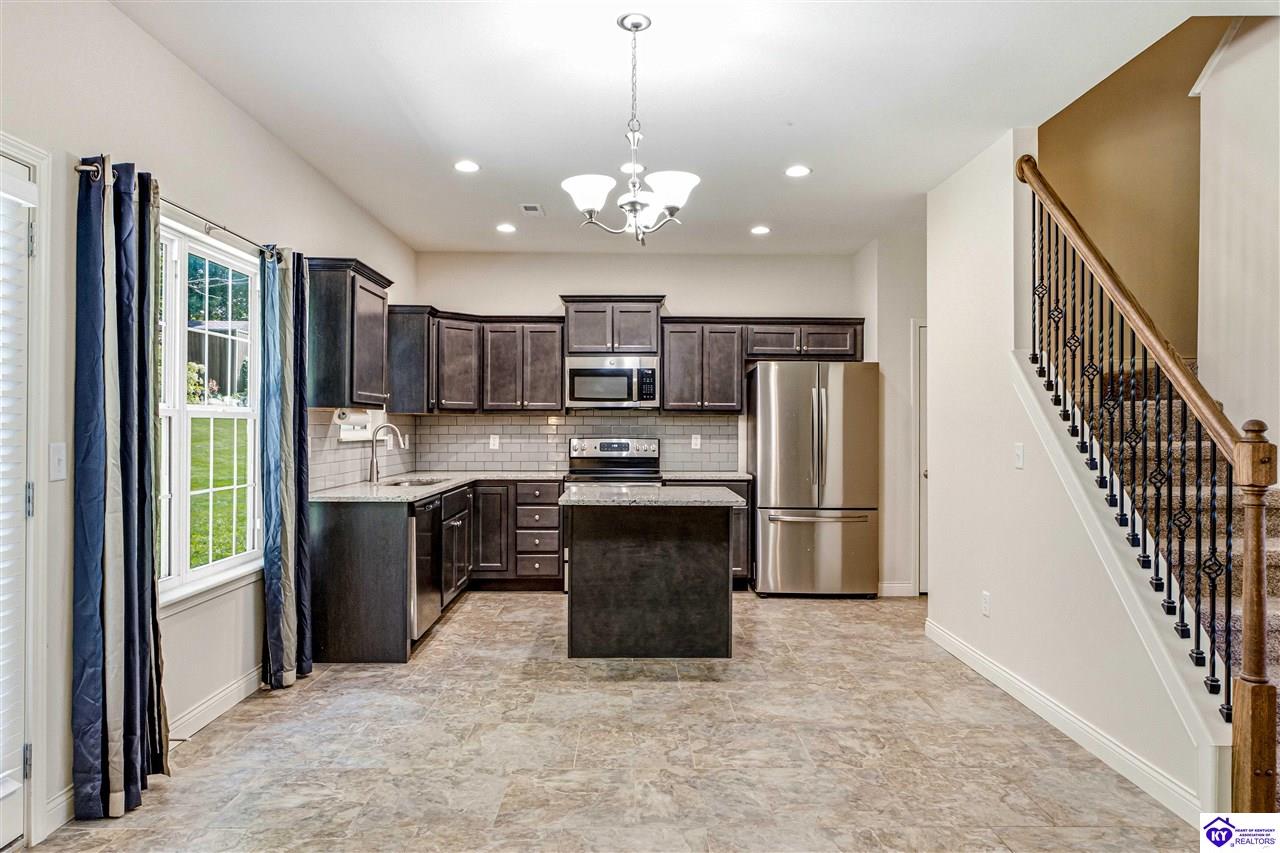 404 Lambrusco Way photo 11