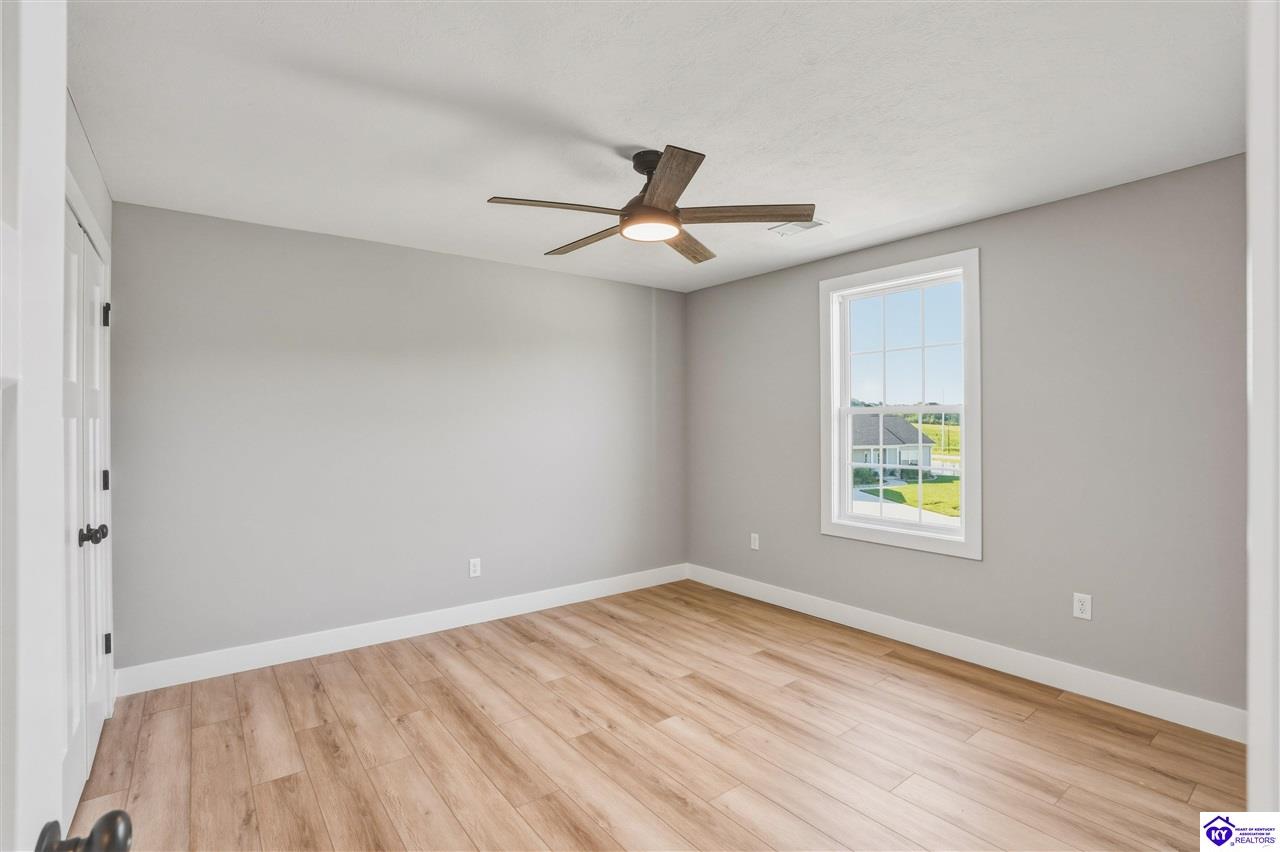 37 D Wayne Circle photo 25