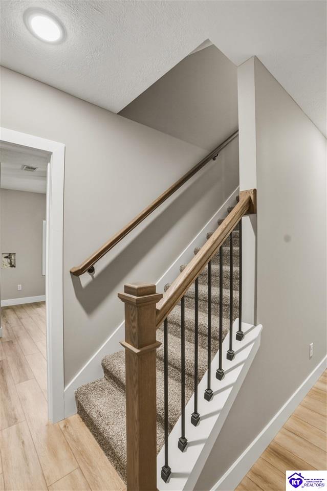 37 D Wayne Circle photo 30