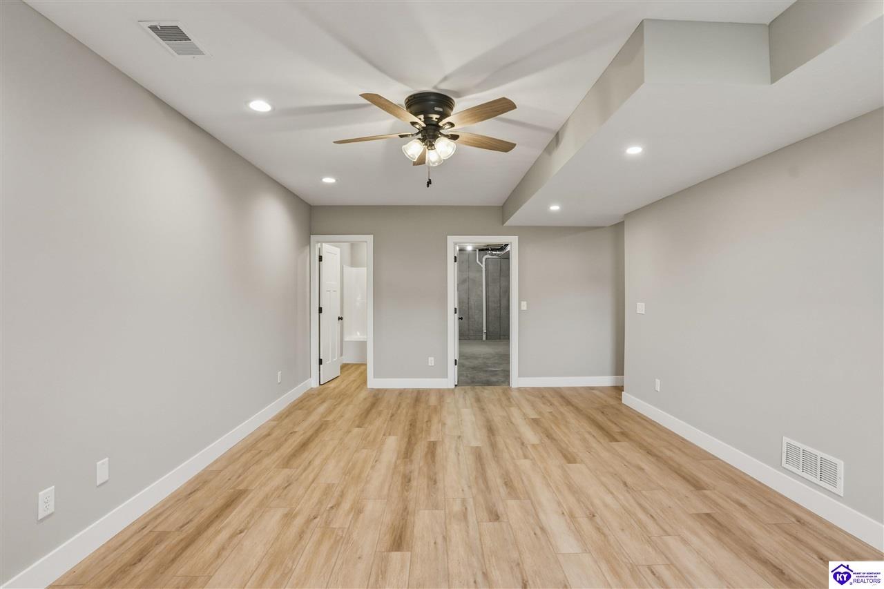 37 D Wayne Circle photo 32