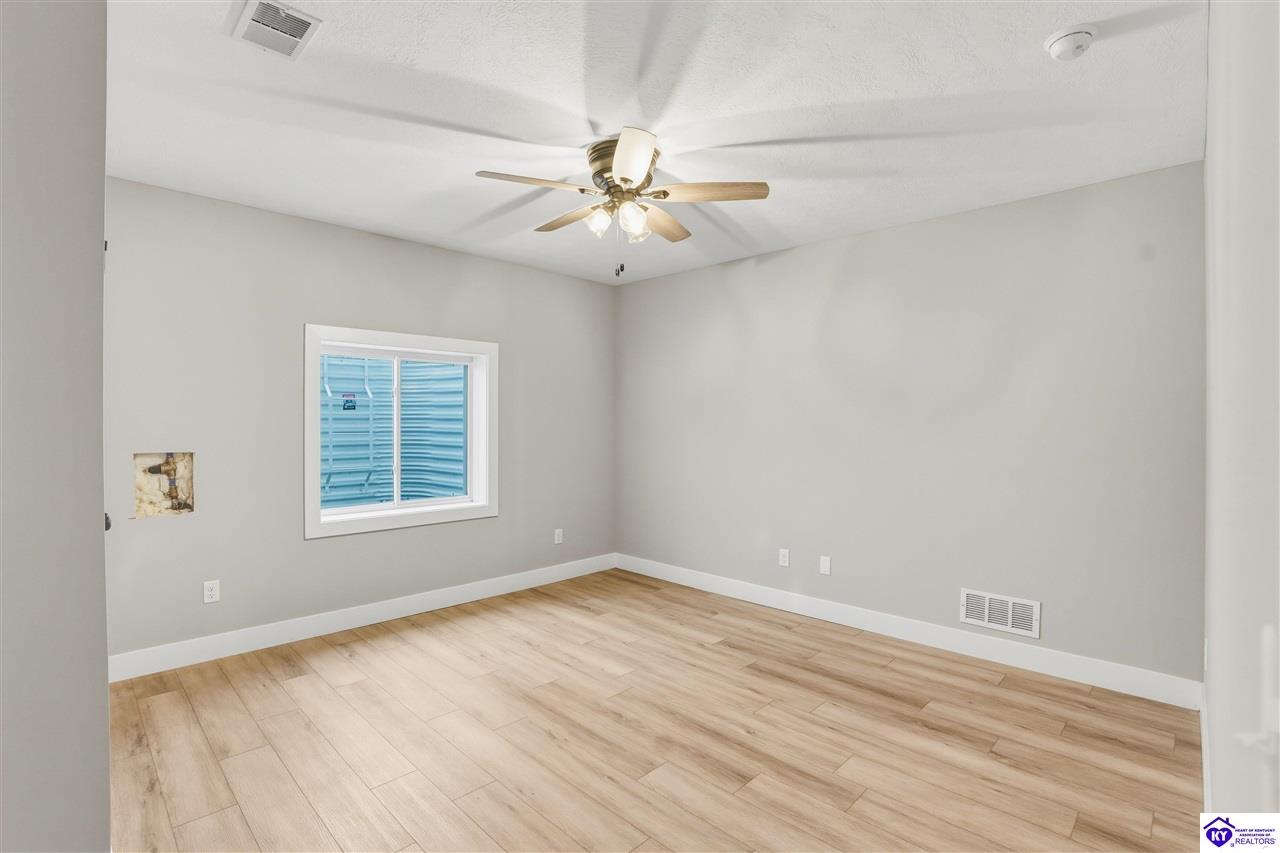 37 D Wayne Circle photo 33
