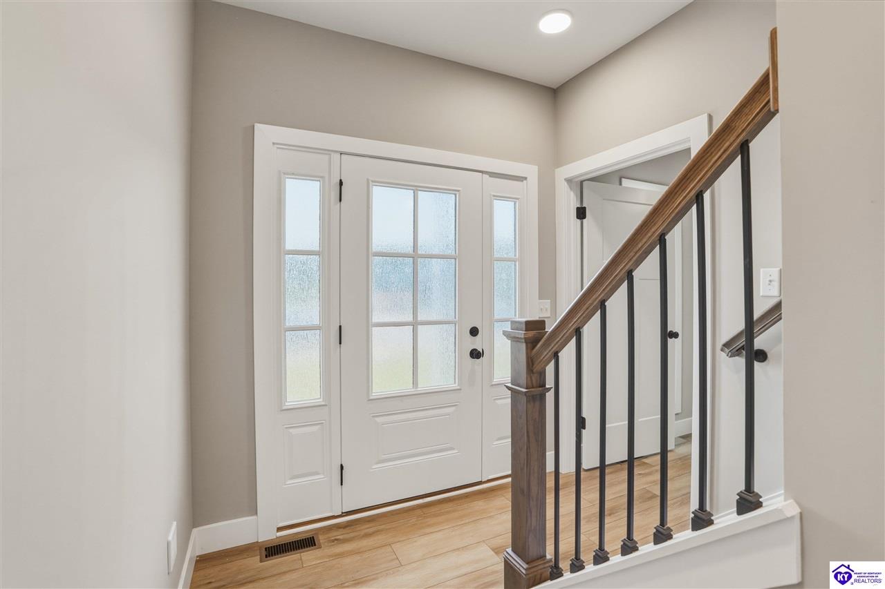 37 D Wayne Circle photo 5