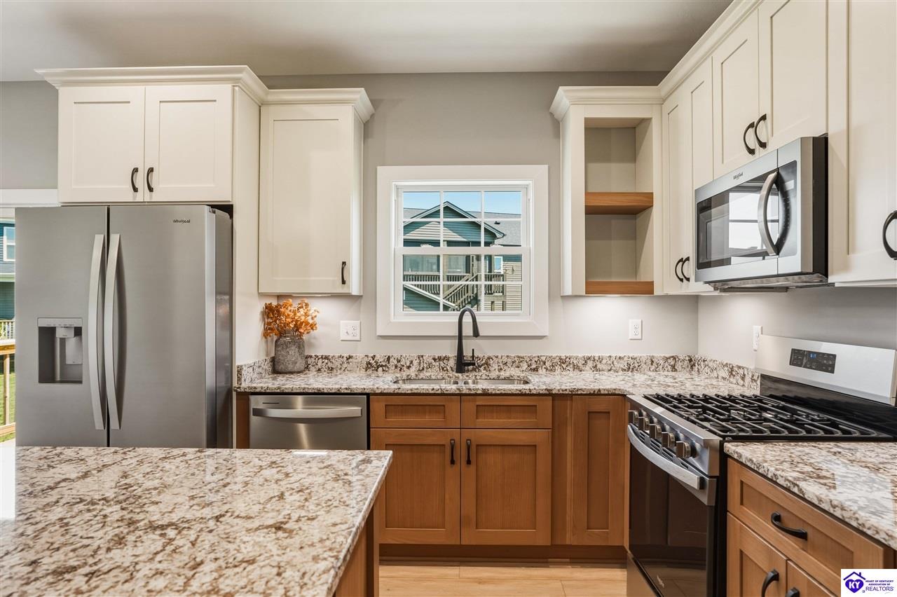 37 D Wayne Circle photo 8