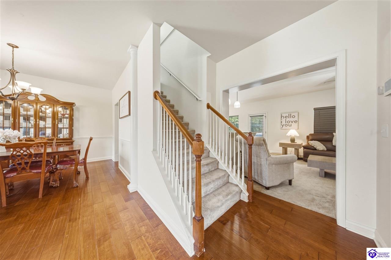122 Vineland Parkway photo 12