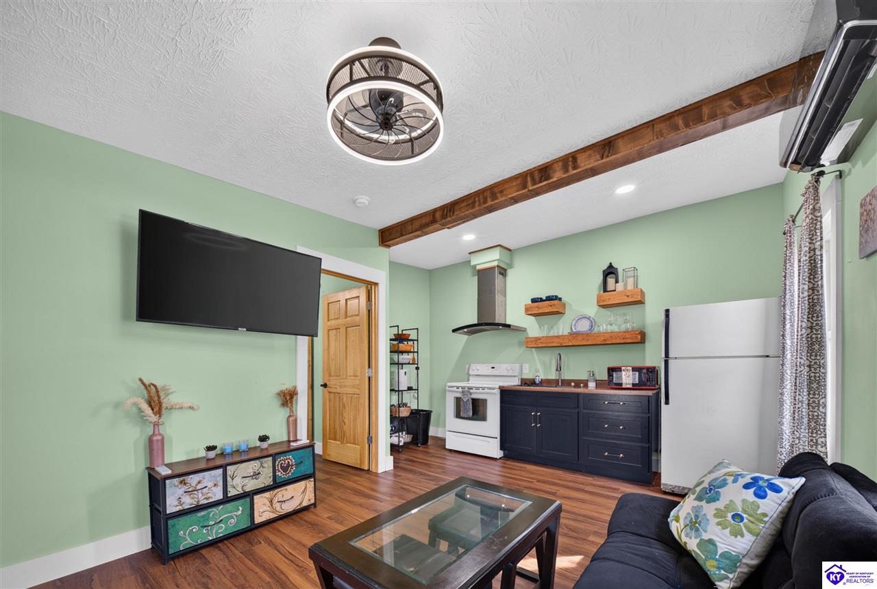 4506 Oak Hill rd photo 21