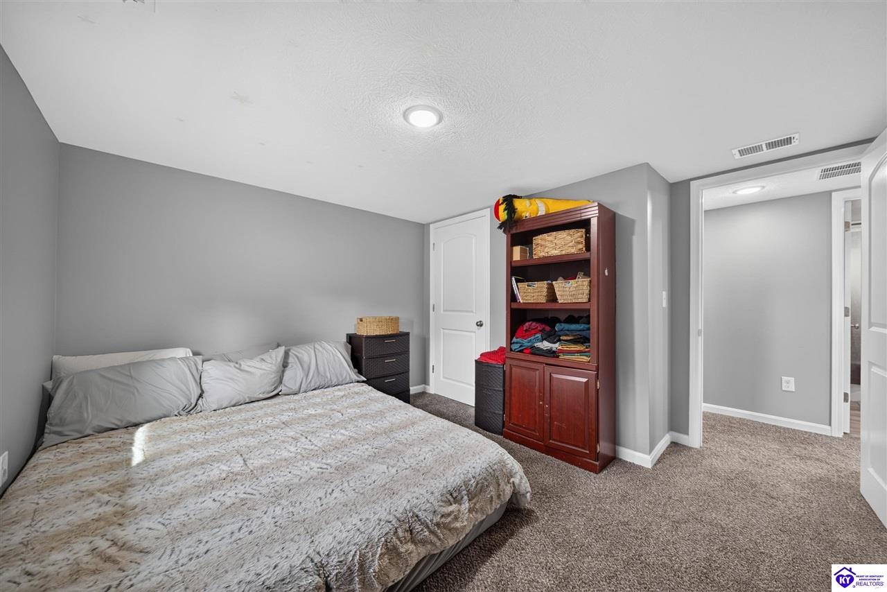 1107 Wooddale Road photo 12