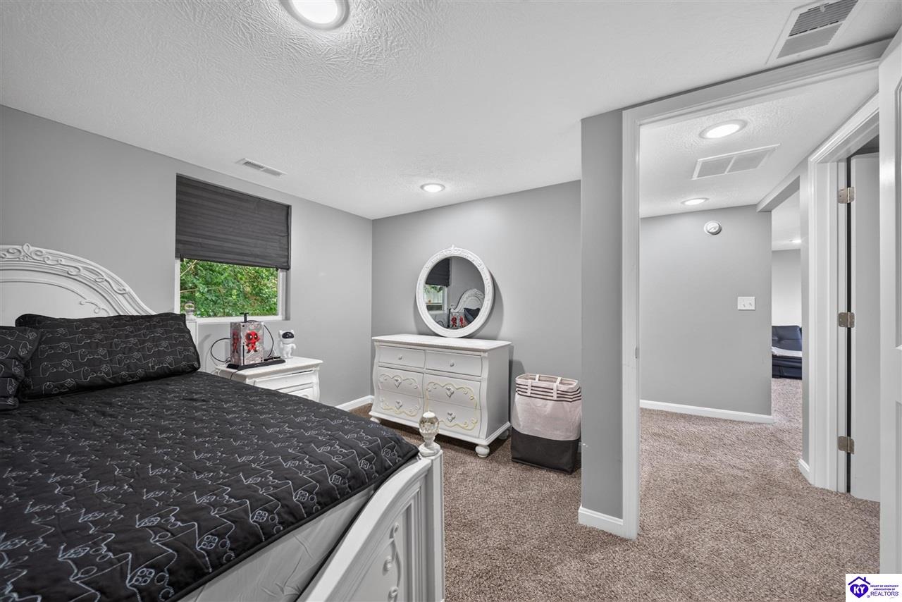 1107 Wooddale Road photo 14