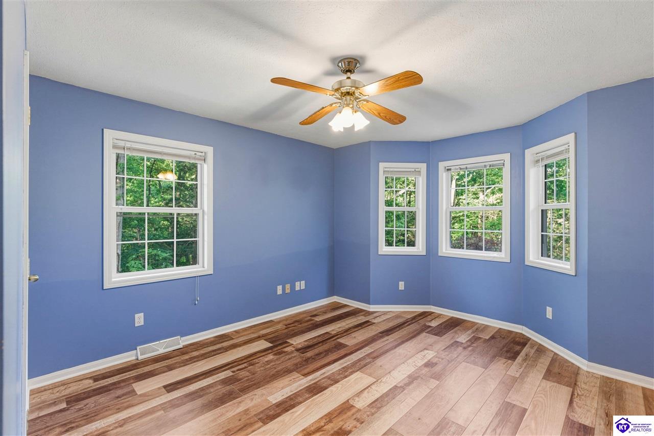 124 Mockingbird Road photo 22