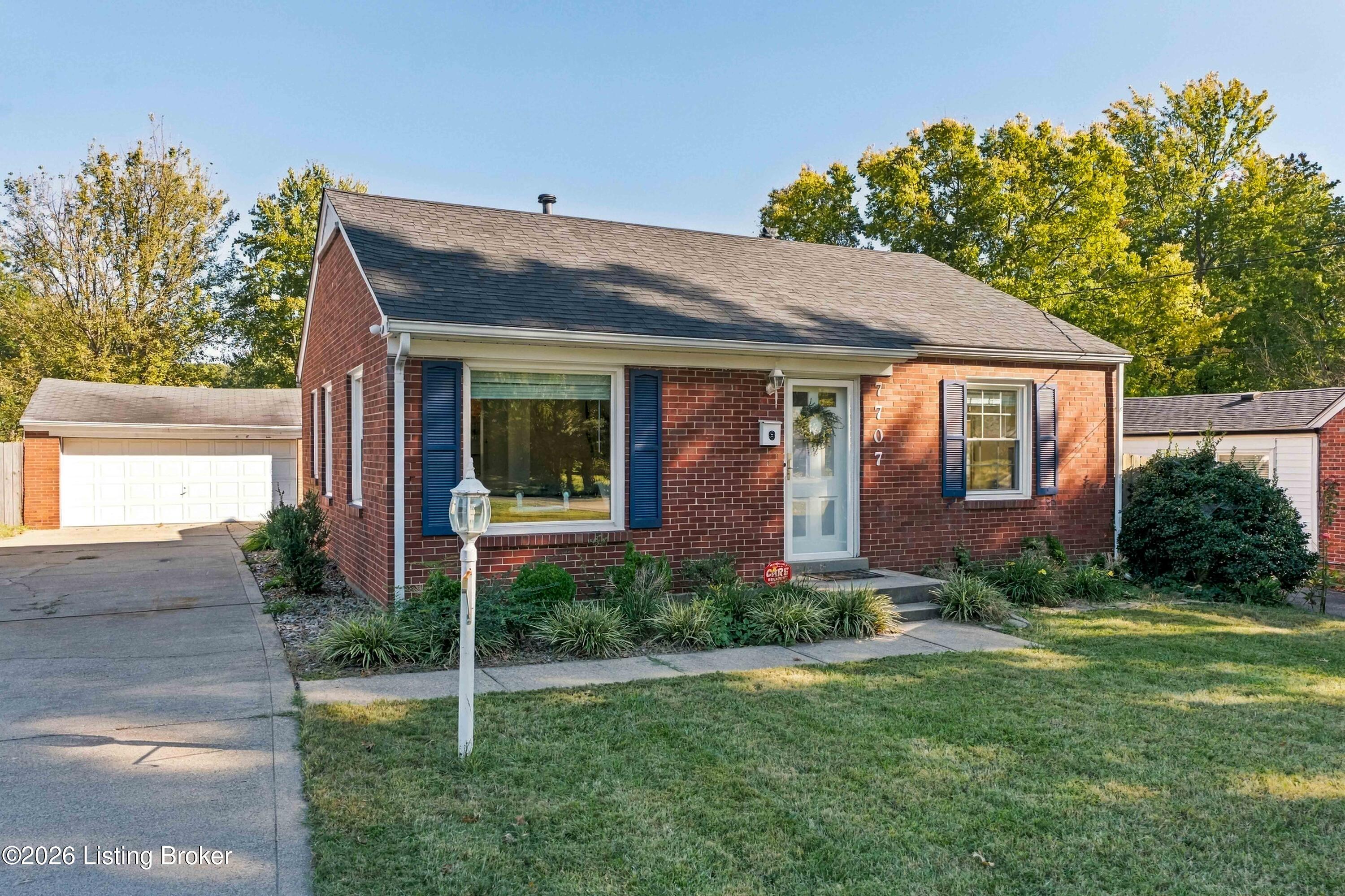 7707 Dingle Dell Rd photo 35